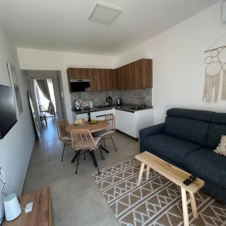 Il Tuo Rifugio Tra Mare E Piscine * מרצאממי