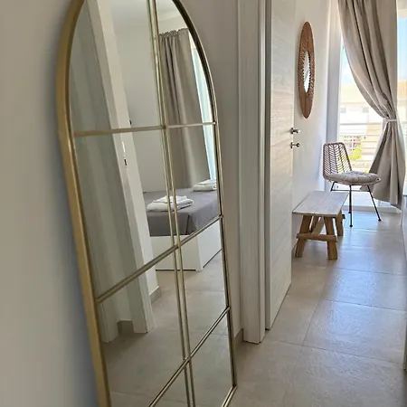 Il Tuo Rifugio Tra Mare E Piscine