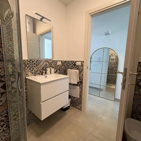 Il Tuo Rifugio Tra Mare E Piscine דירה *